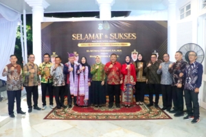 Walikota Saparudin Sambut Kajari baru dirumah Residence