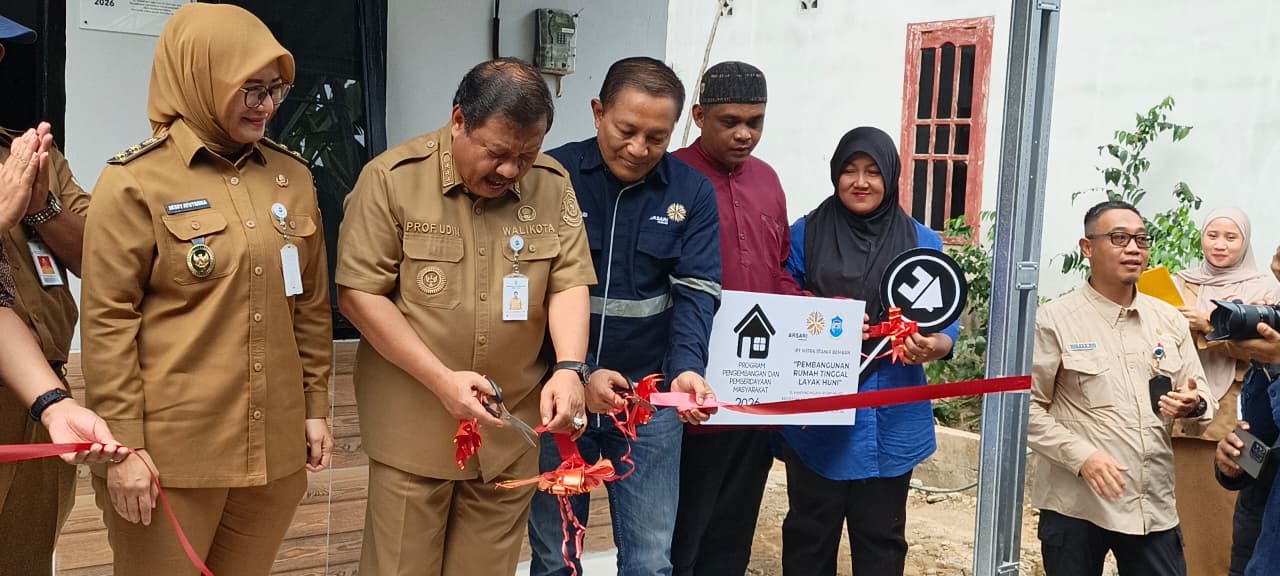 Walikota Pangkalpinang Saparudin Serah Rumah Layak Huni di Kelurahan Air Kepala Tujuh