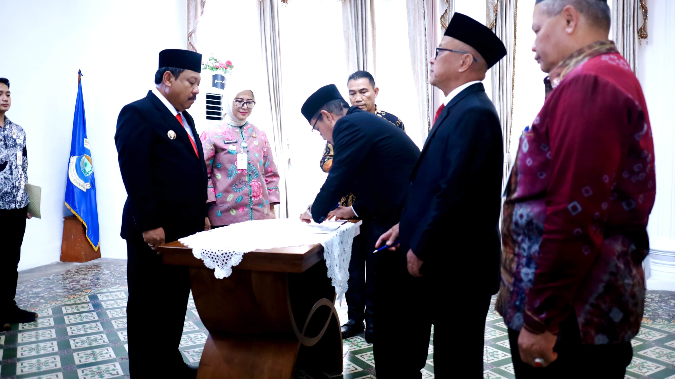 Walikota Pangkalpinang Saparudin Lantik Tiga Pejabat Eselon ll di Lingkungan Pemerintah Kota Pangkalpinang